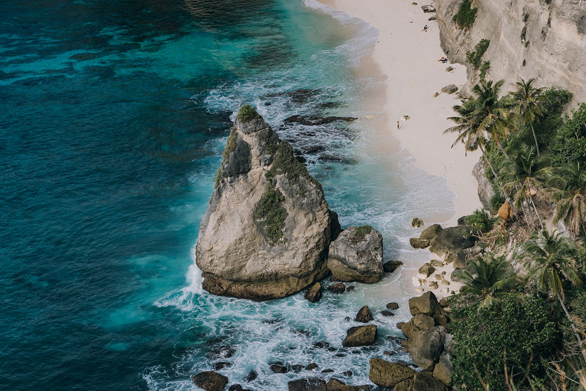 Diamond Beach Nusa Penida Krisa Bali Tours