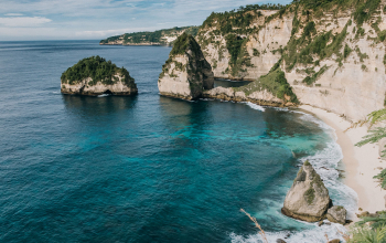 Diamond Beach Nusa Penida Krisa Bali Tours