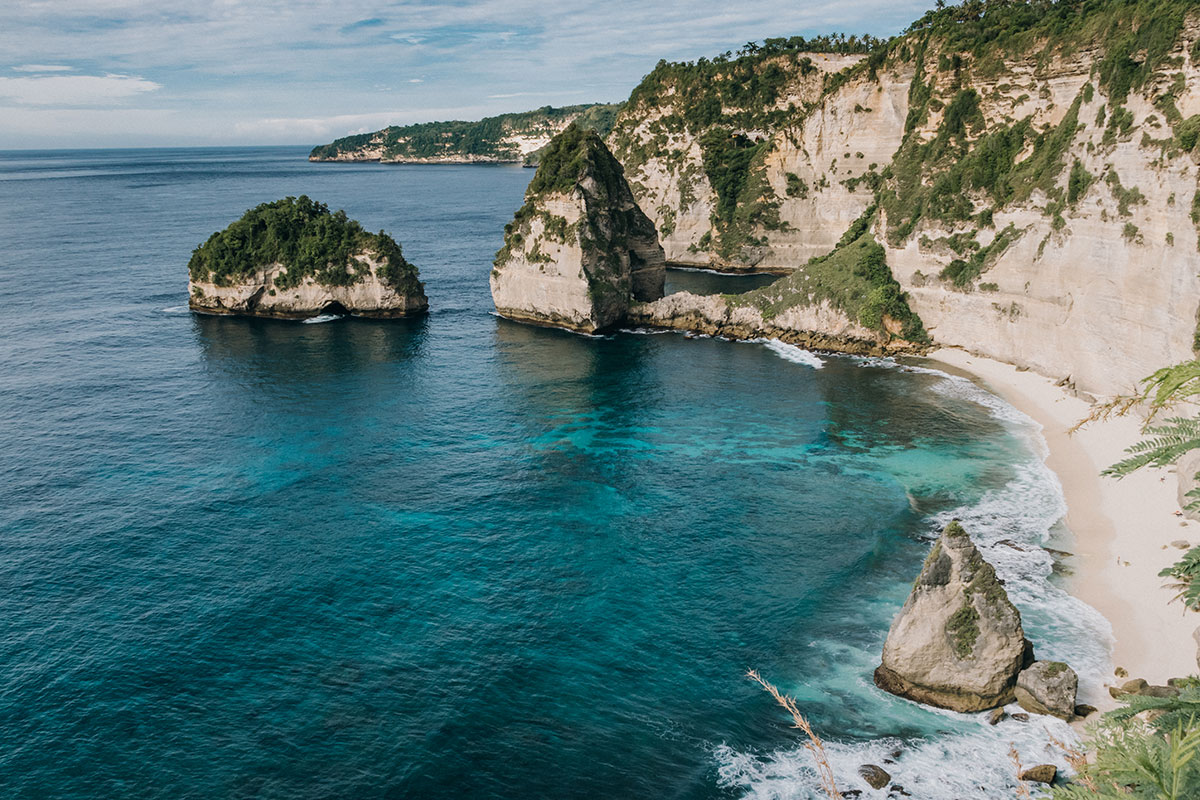 Diamond Beach Nusa Penida Krisa Bali Tours